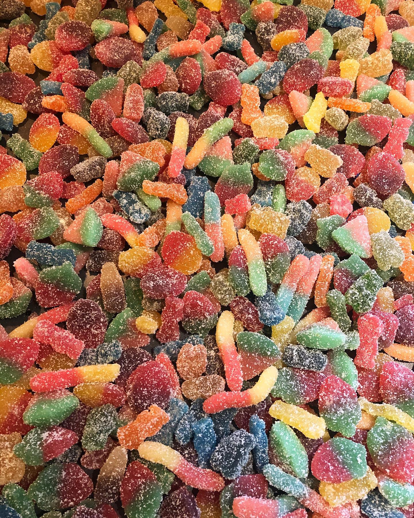 200MG Gummy Candies - THC or CBD